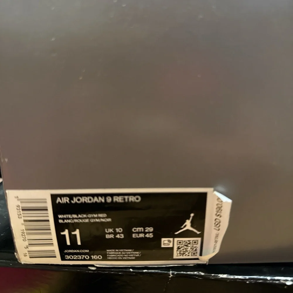 Jordan Retro 9